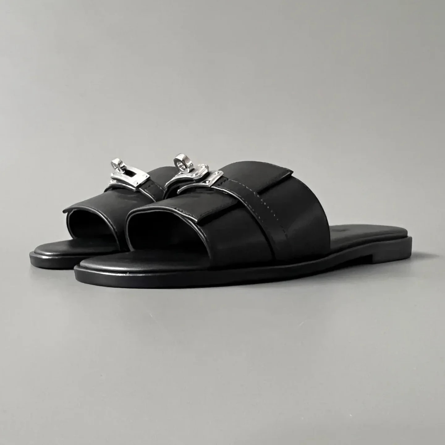 Hermès Giulia Sandal