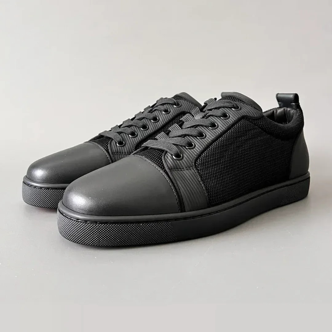 Christian Louboutin Louis Junior Spikes