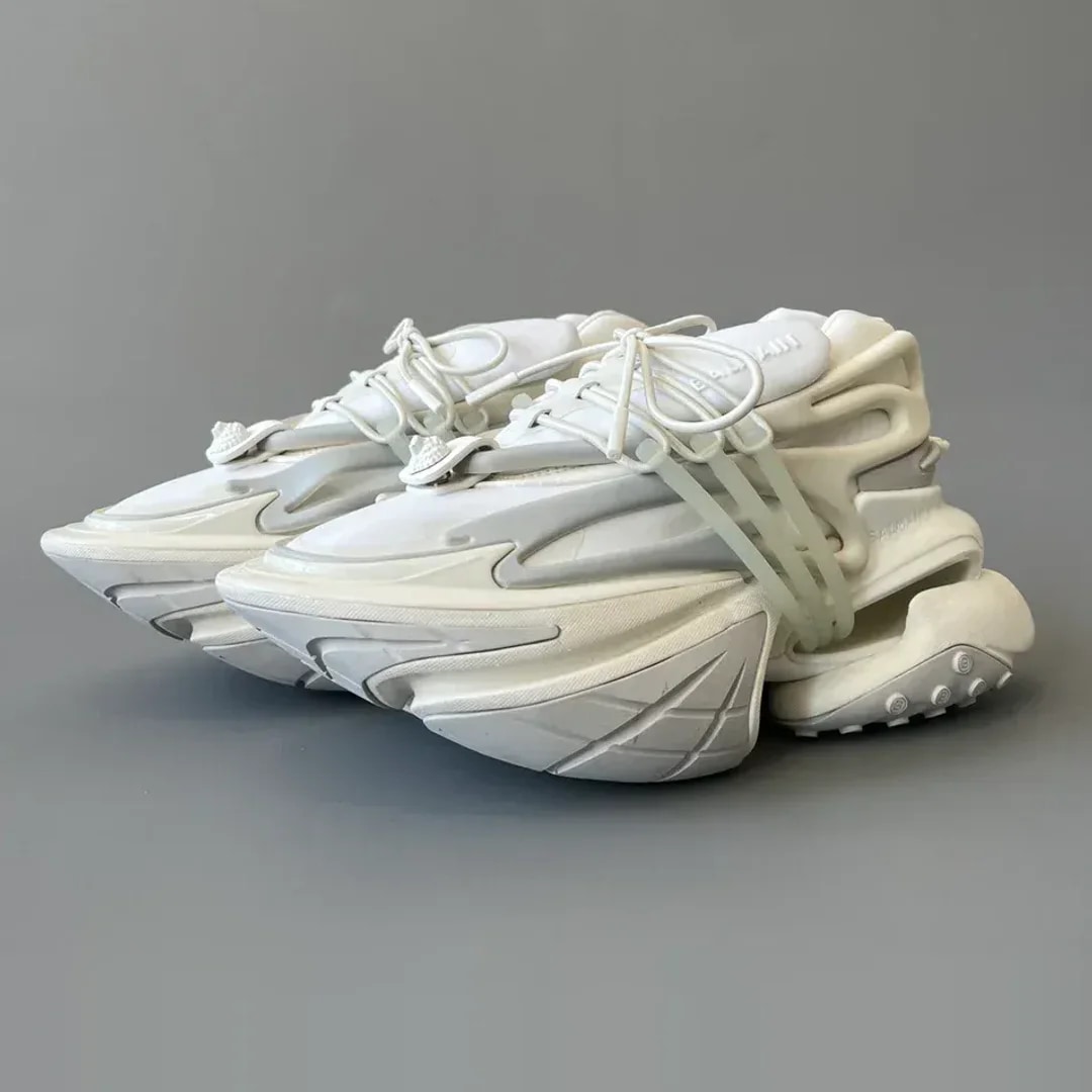 Balmain Unicorn Low-Top Sneakers