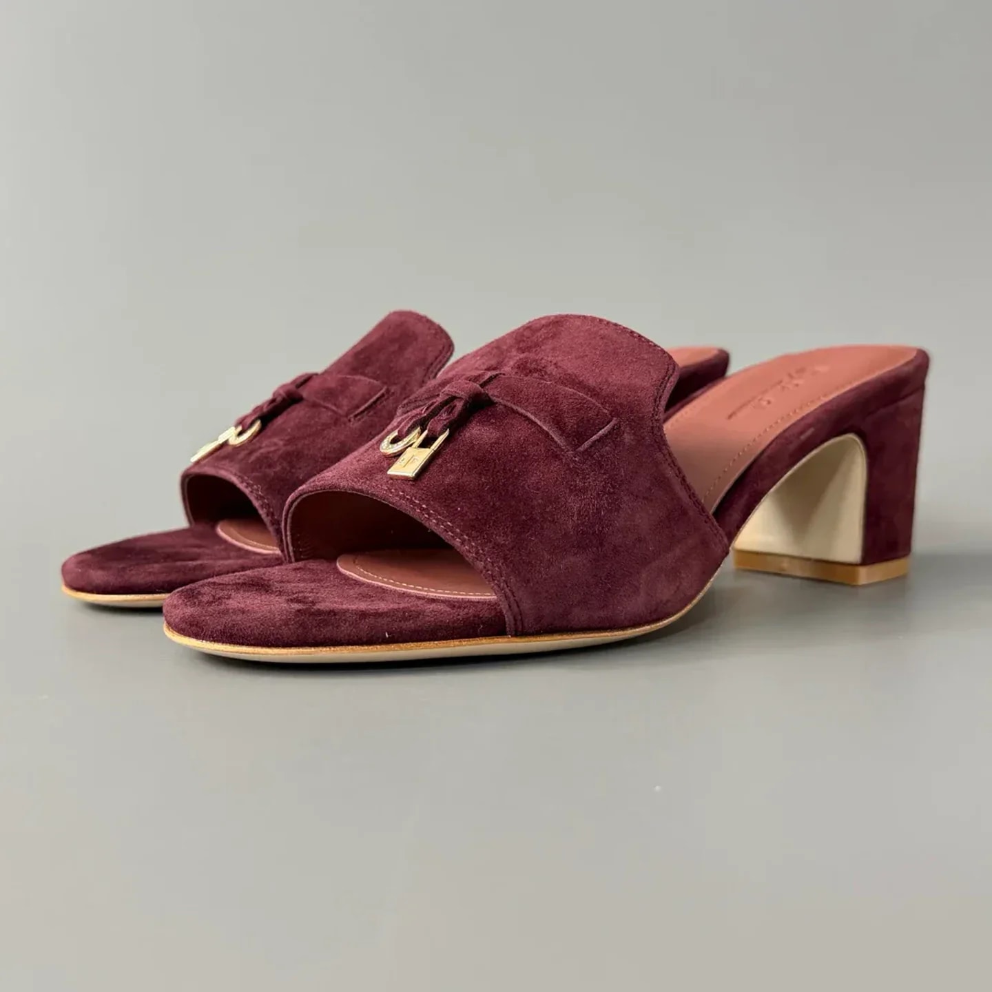 Loro Piana Summer Charms Sandal