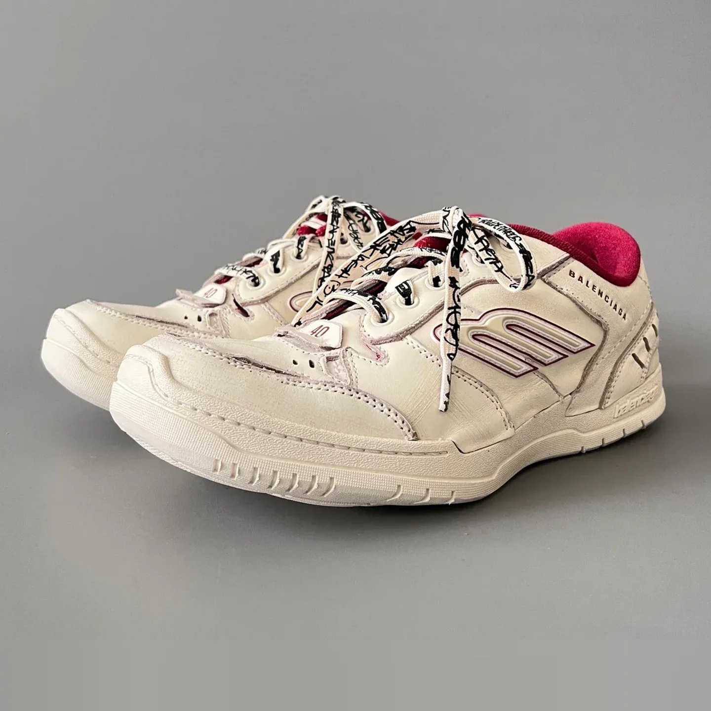 Balenciaga Hamptons Worn-Out Sneaker