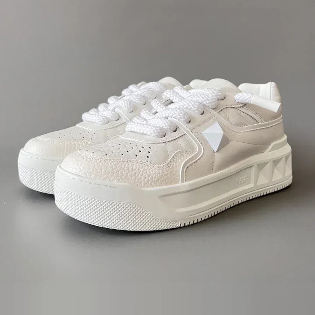 Valentino Garavani One Stud Sneaker