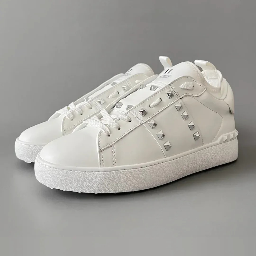 Valentino Garavani Rockstud Untitled Sneaker