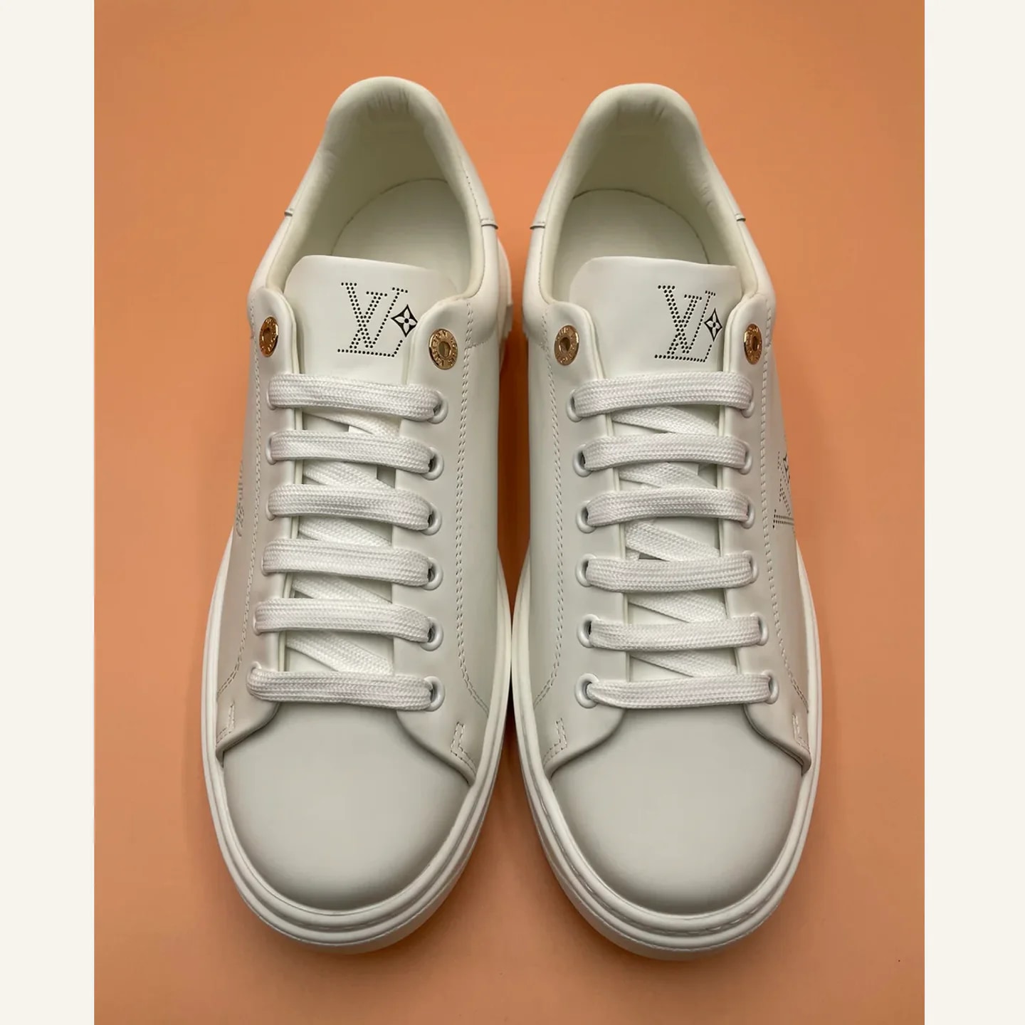 Louis Vuitton Leather Low-top Sneaker