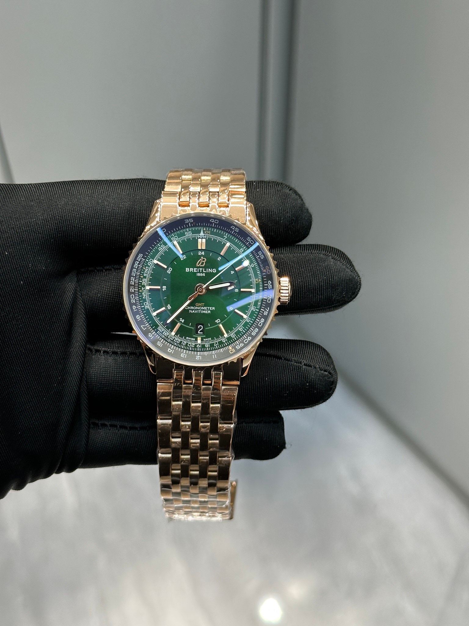 Breitling Navitimer