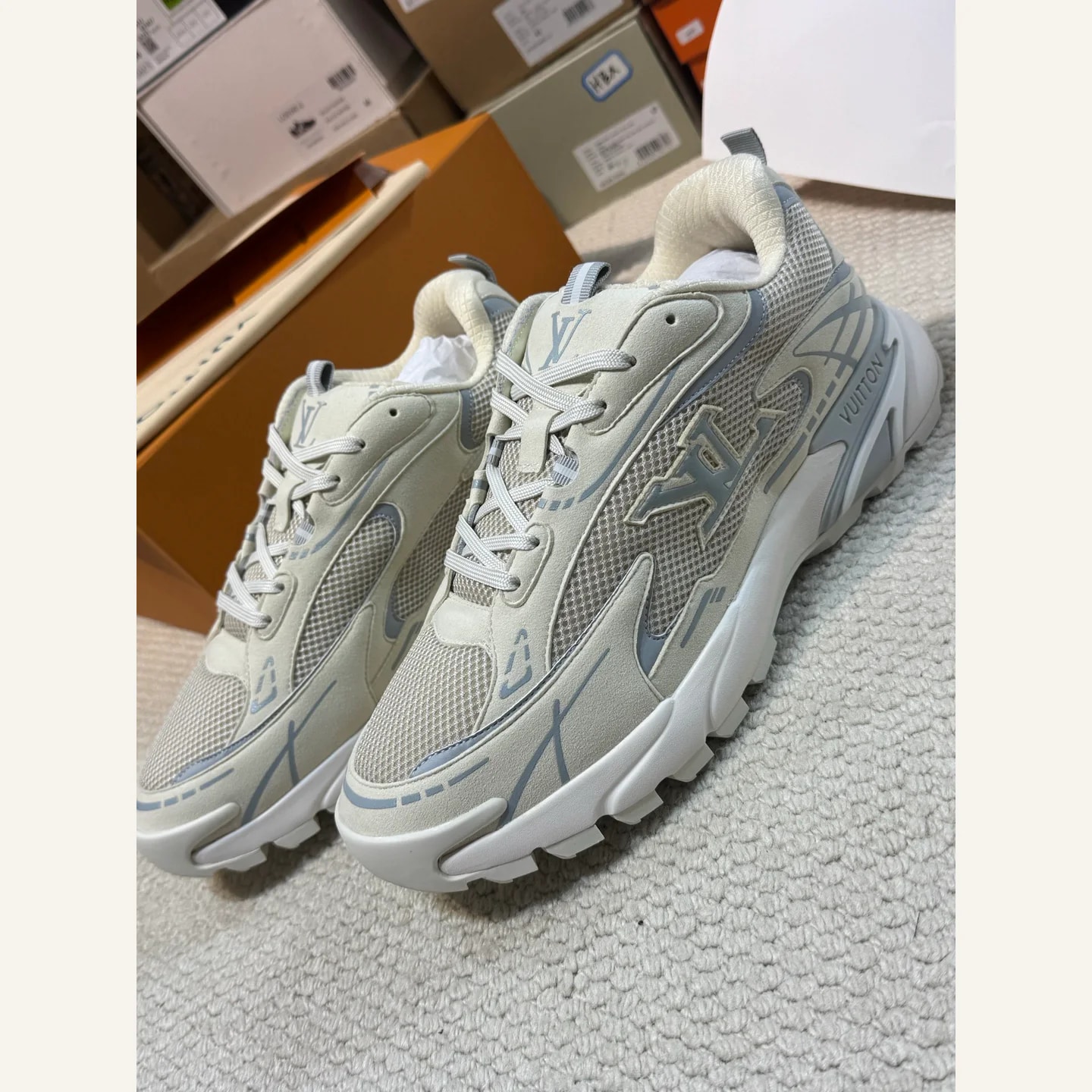 Louis Vuitton LV Runner Tatic Sneaker