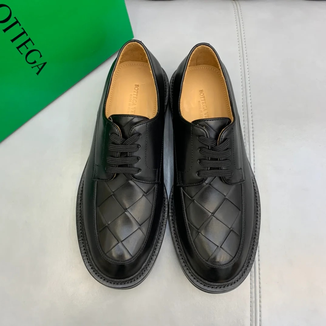 Bottega Veneta Intrecciato Derby