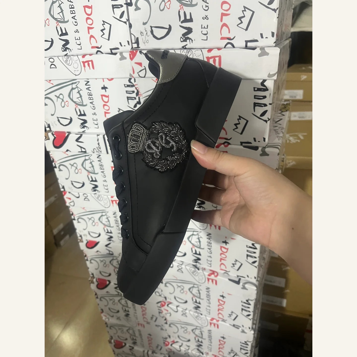 Dolce & Gabbana Crest Slipper