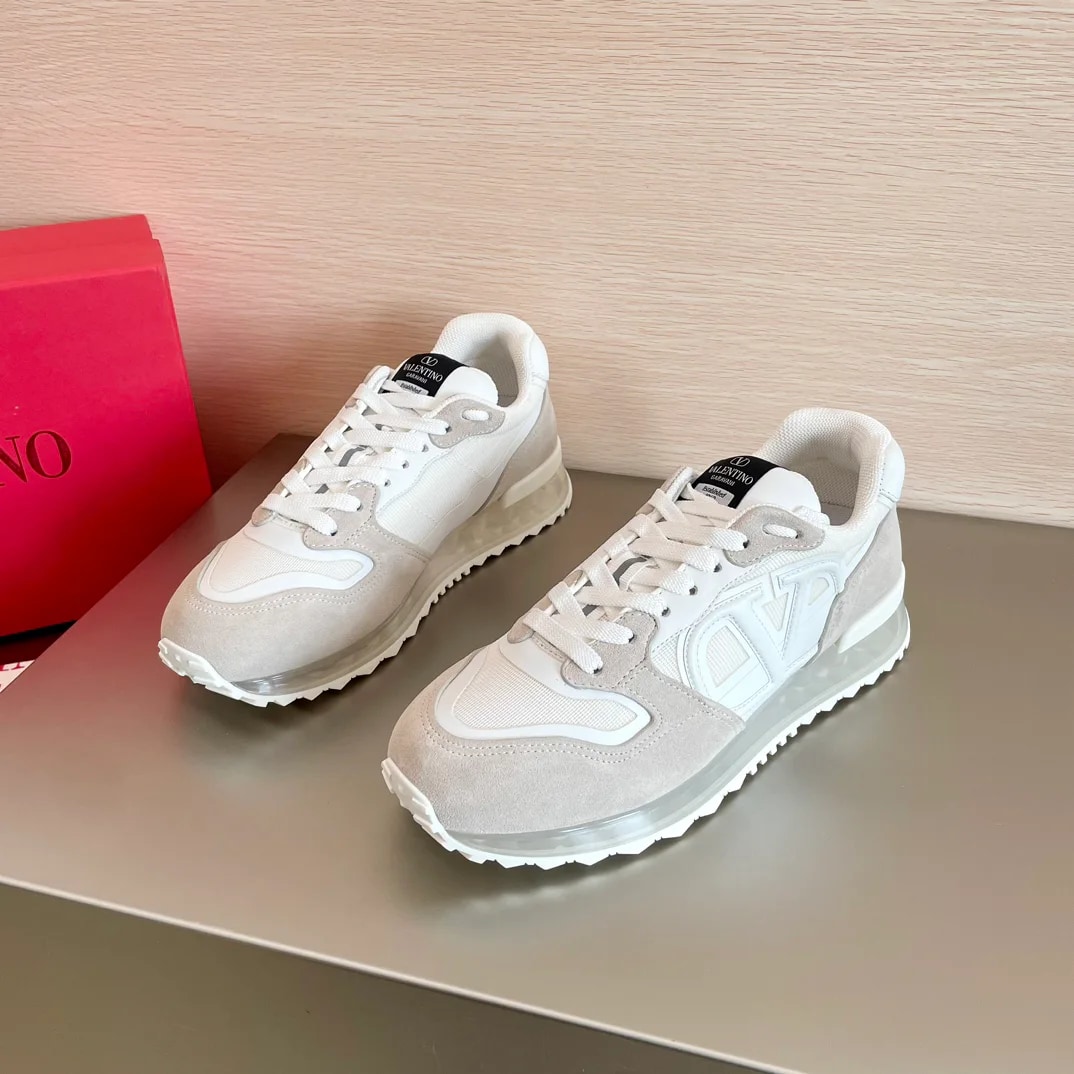 Valentino Garavani VLogo Air-cushion Sneaker