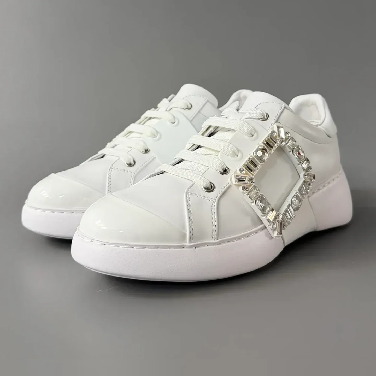 Roger Vivier Viv' Skate Strass Sneakers