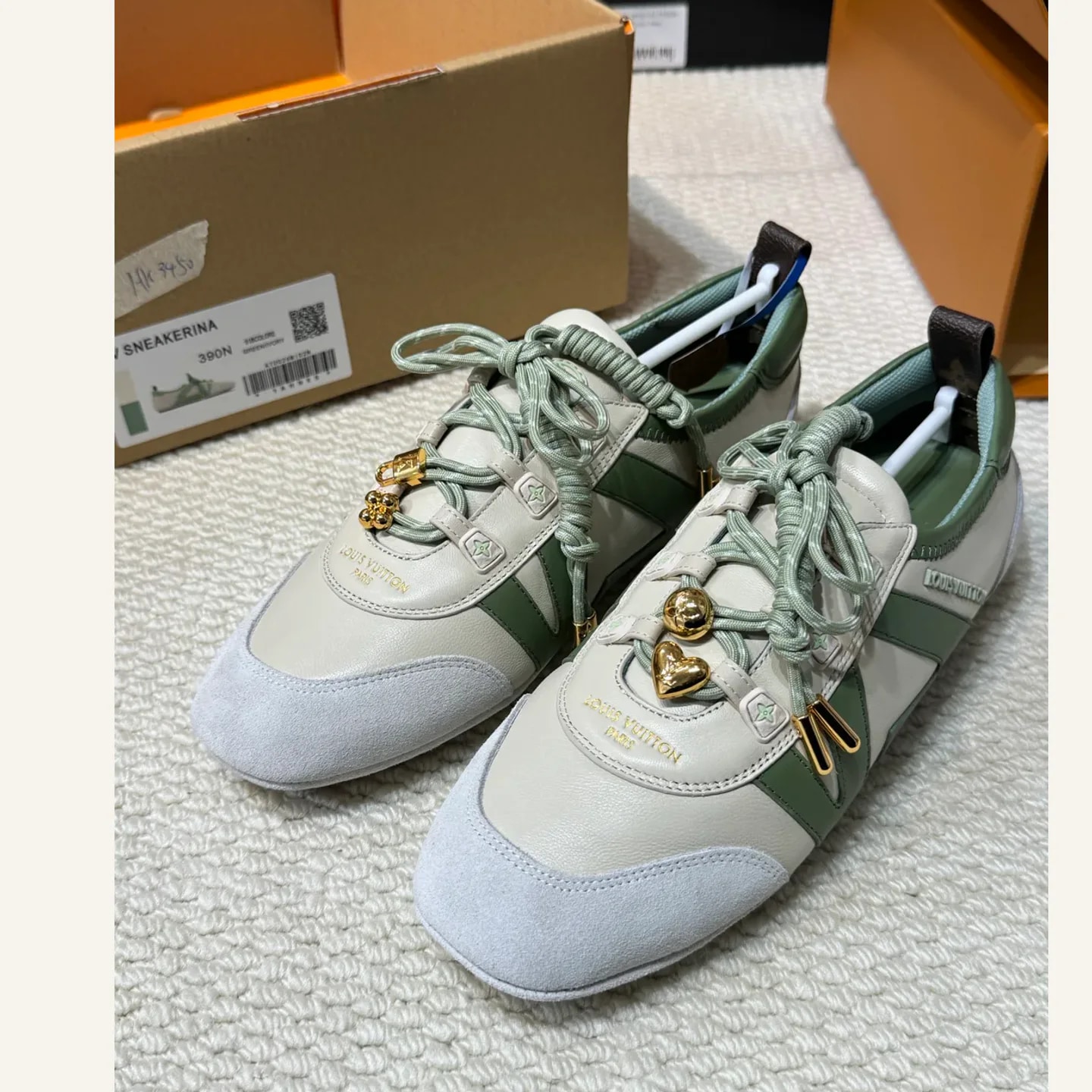 Louis Vuitton LV Runner Tatic Sneaker