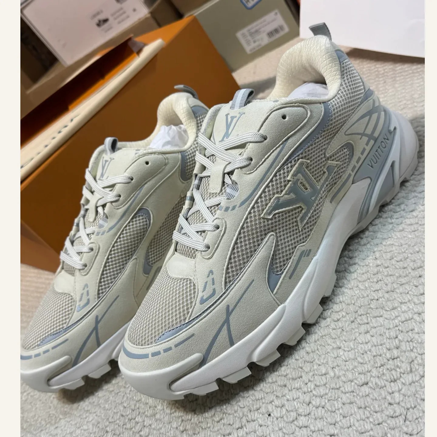 Louis Vuitton LV Runner Tatic Sneaker