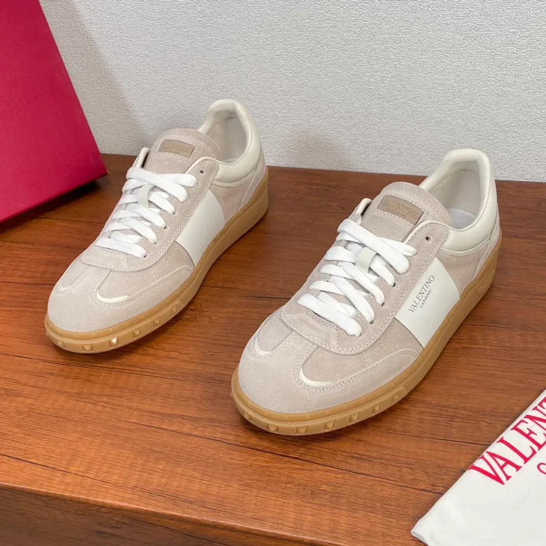 Valentino Garavani Upvillage Sneaker
