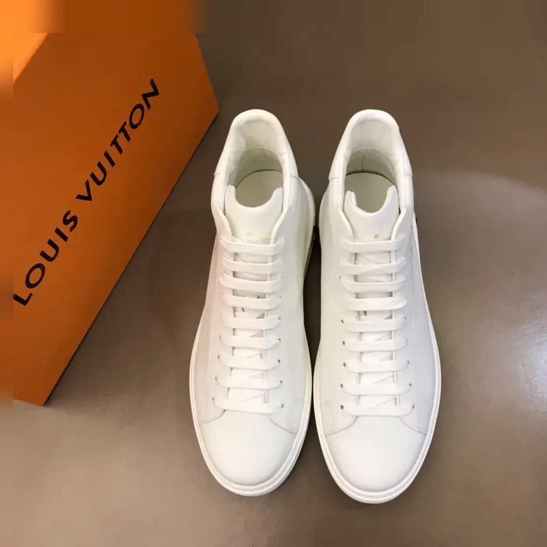 Louis Vuitton Leather Low-top Sneaker