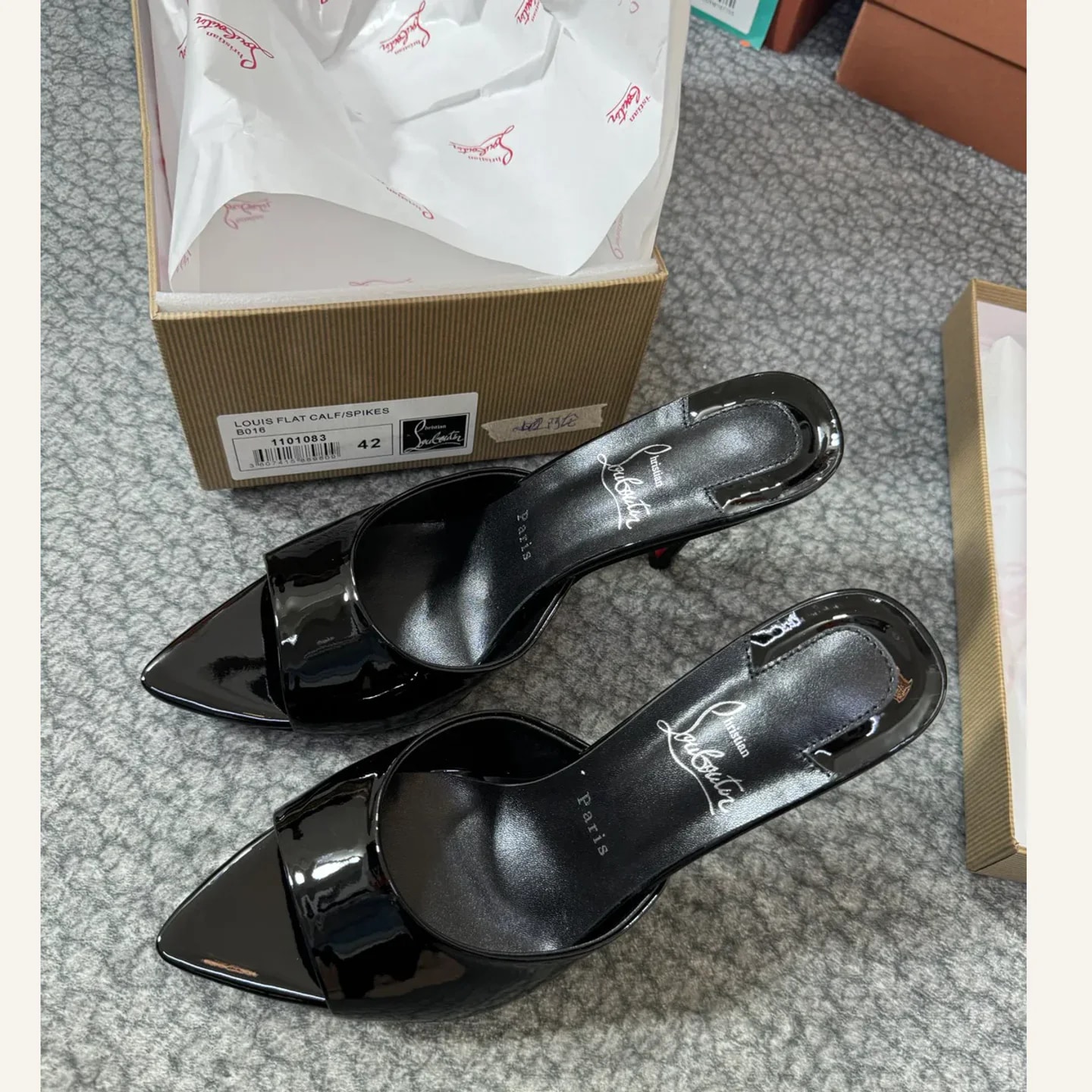 Christian Louboutin Bow Pointed Mule