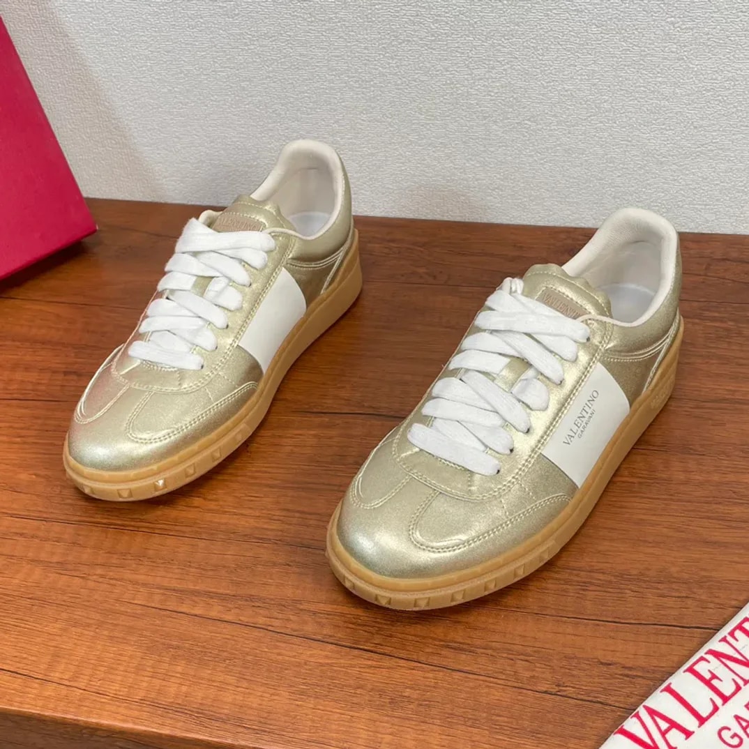 Valentino Garavani Upvillage Sneaker
