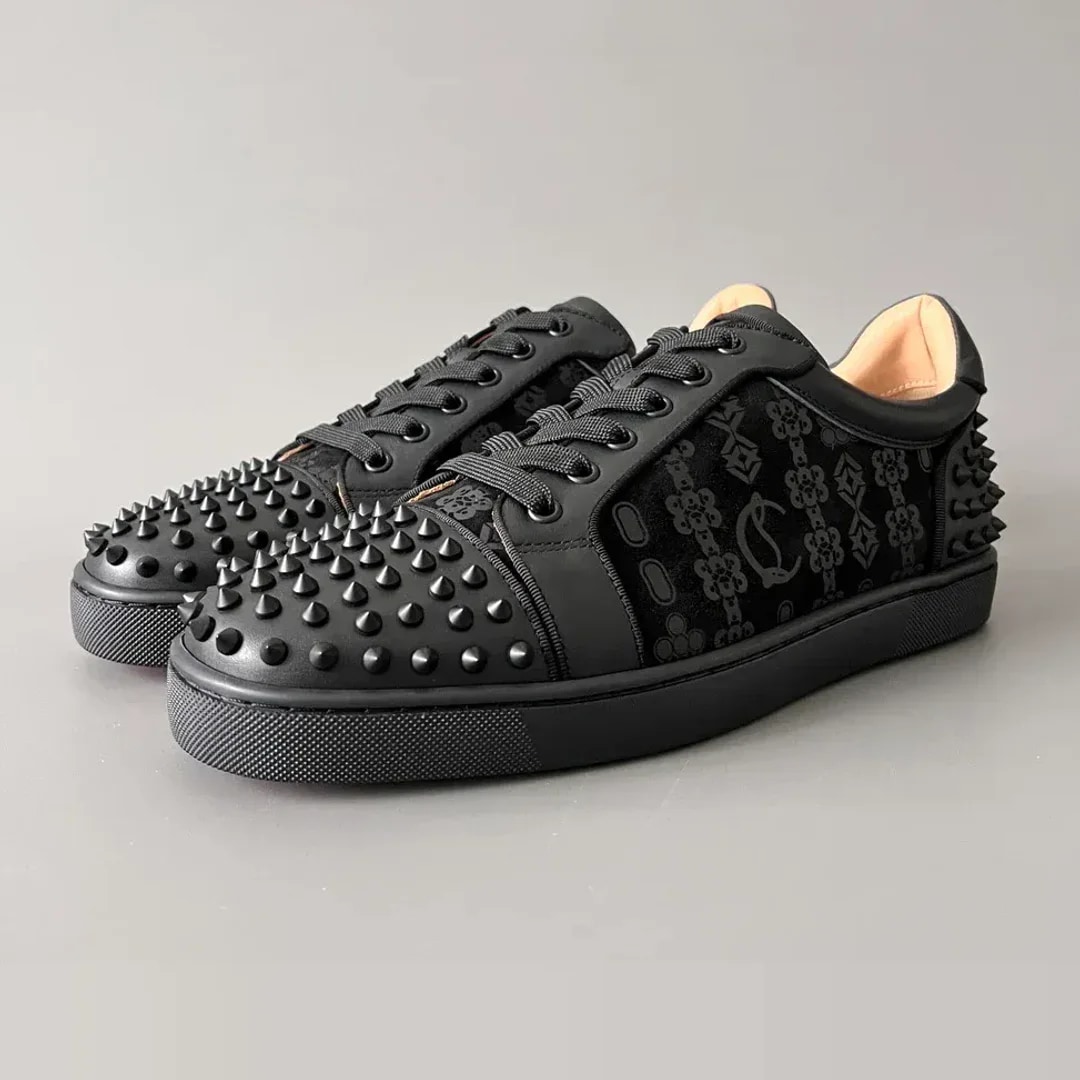 Christian Louboutin Louis Junior Spikes