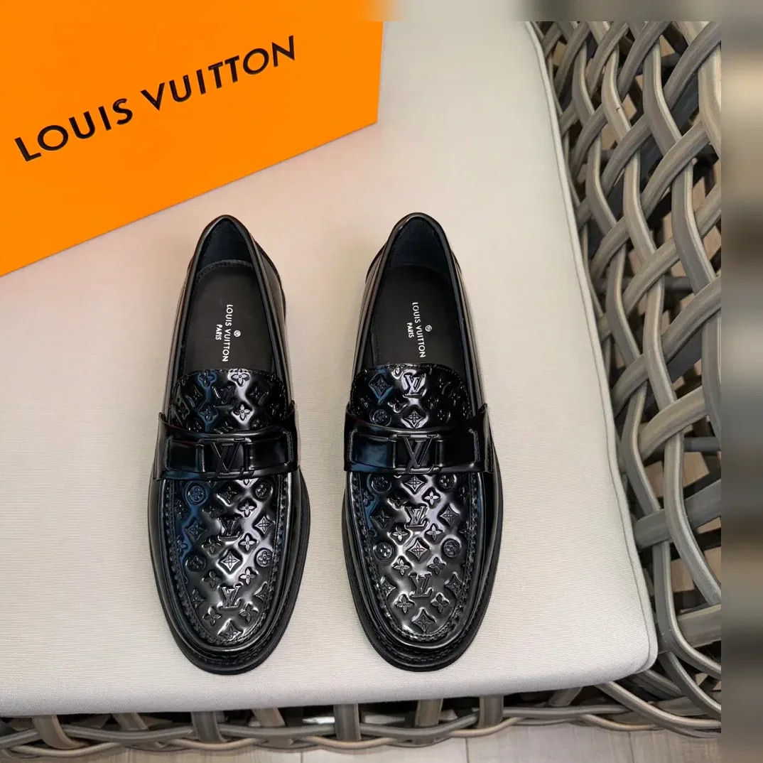 Louis Vuitton Major Loafer