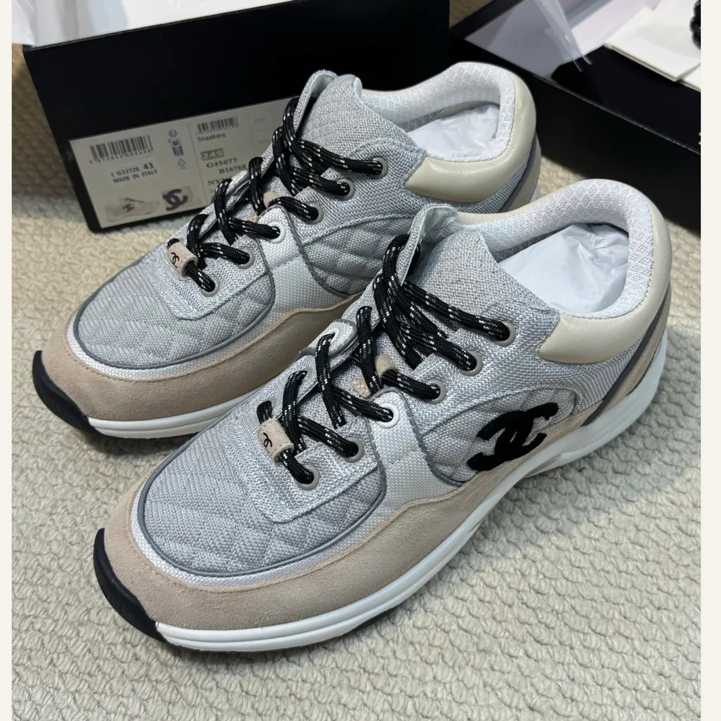 CHANEL CC Chunky Sneaker