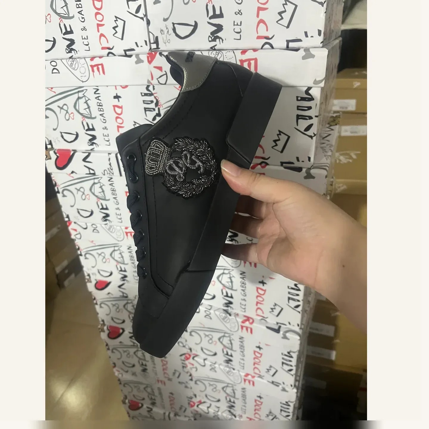 Dolce & Gabbana Crest Slipper