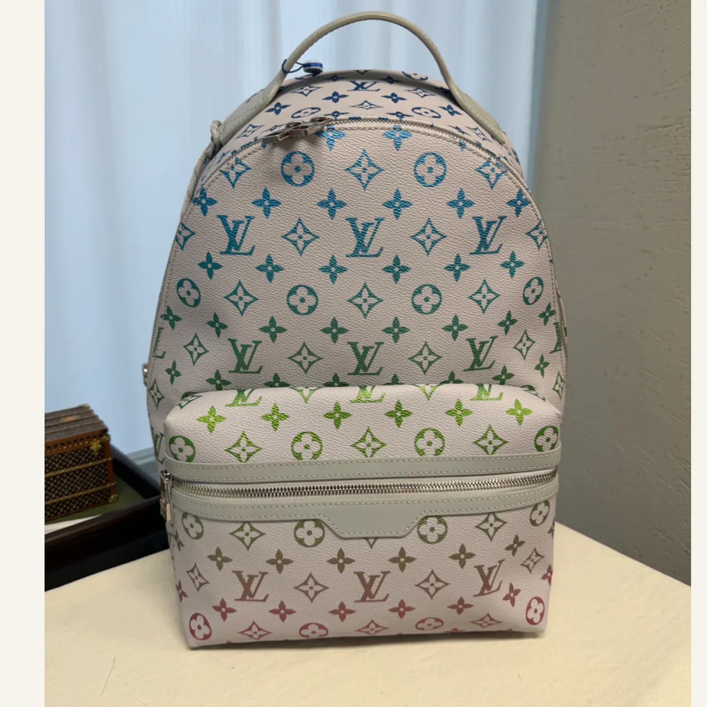 Louis Vuitton Discovery Backpack PM(彩色漸變版本)