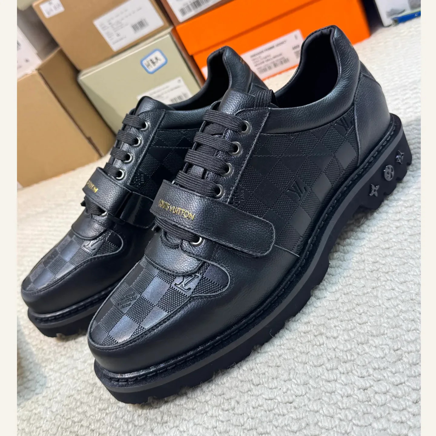 Louis Vuitton LV Runner Tatic Sneaker