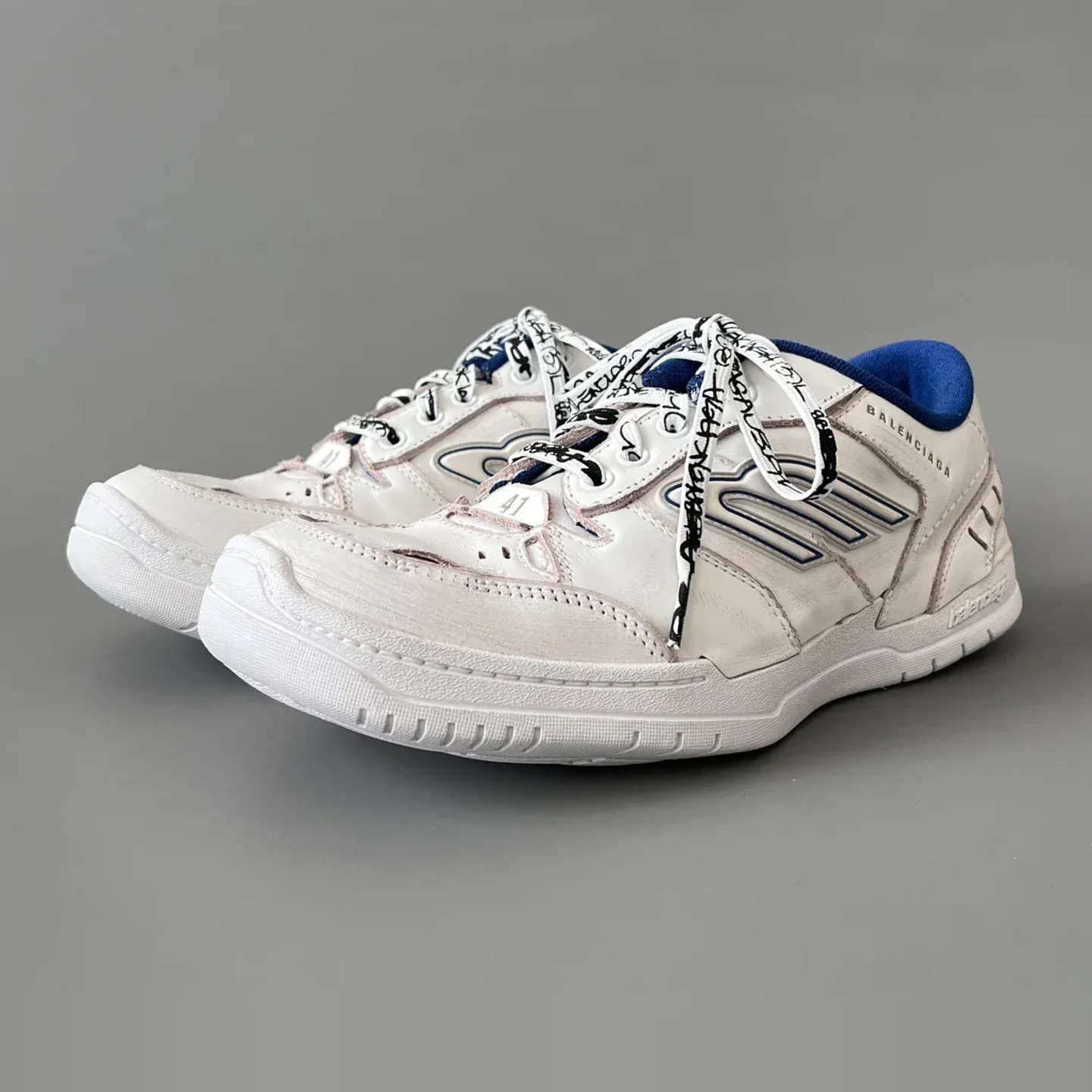 Balenciaga Hamptons Worn-Out Sneaker