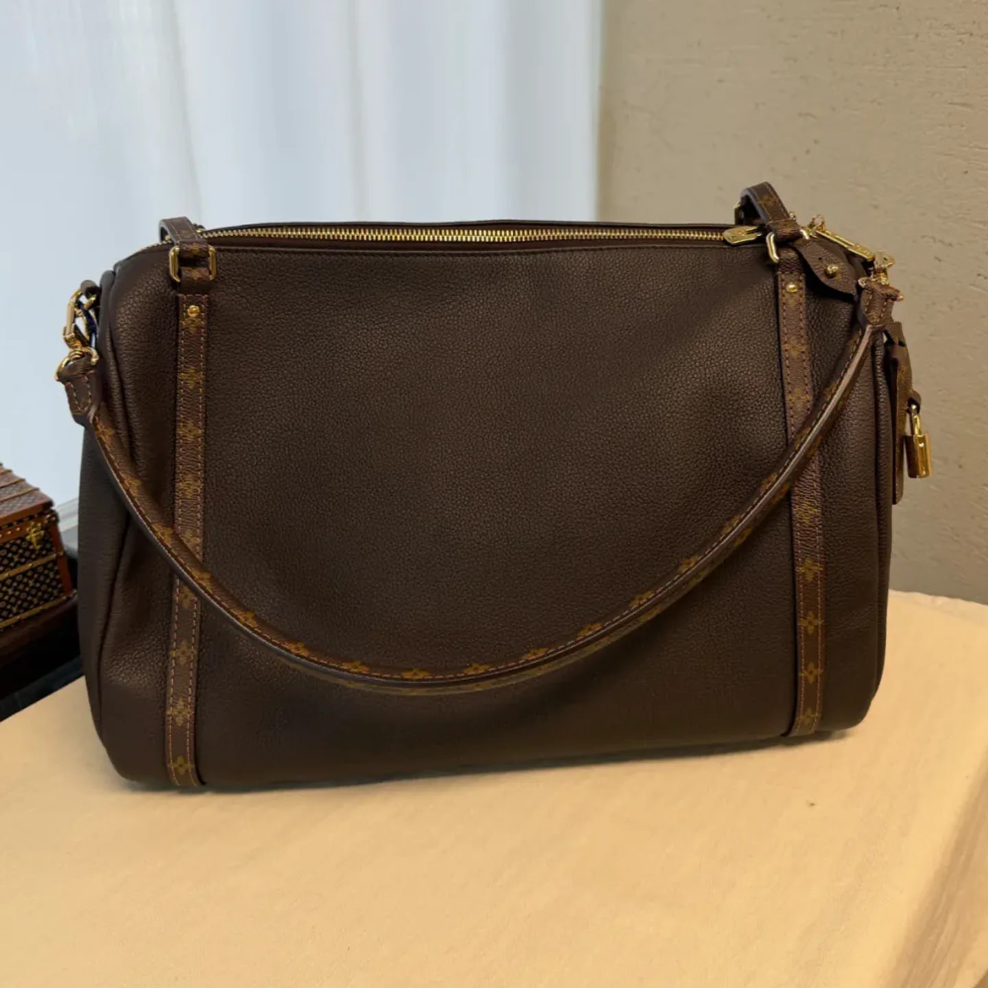 Louis Vuitton Express MM