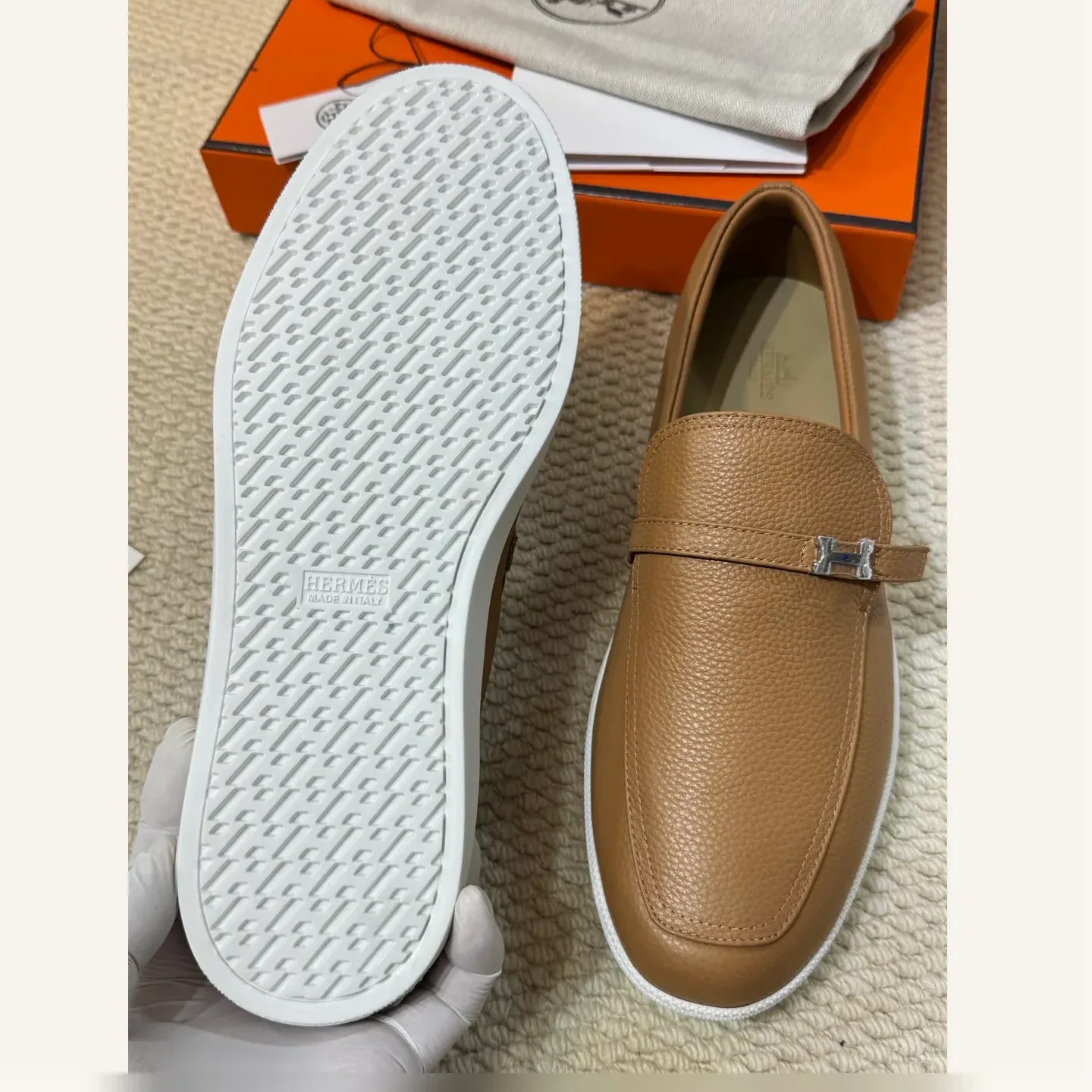 Hermès Destin Loafer