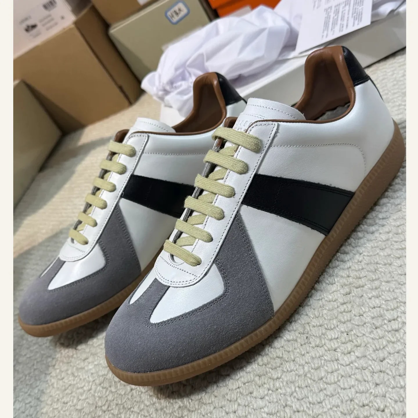 MM6 Maison Margiela Replica-style Low-top Sneaker