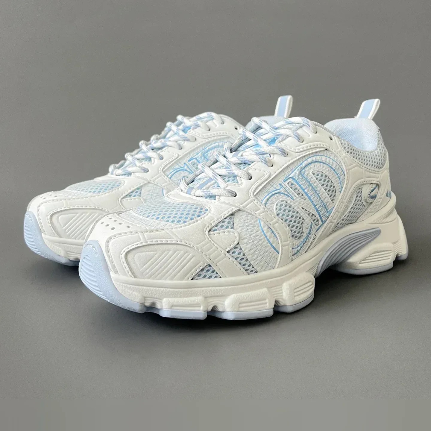 Dior Chrono Sneaker