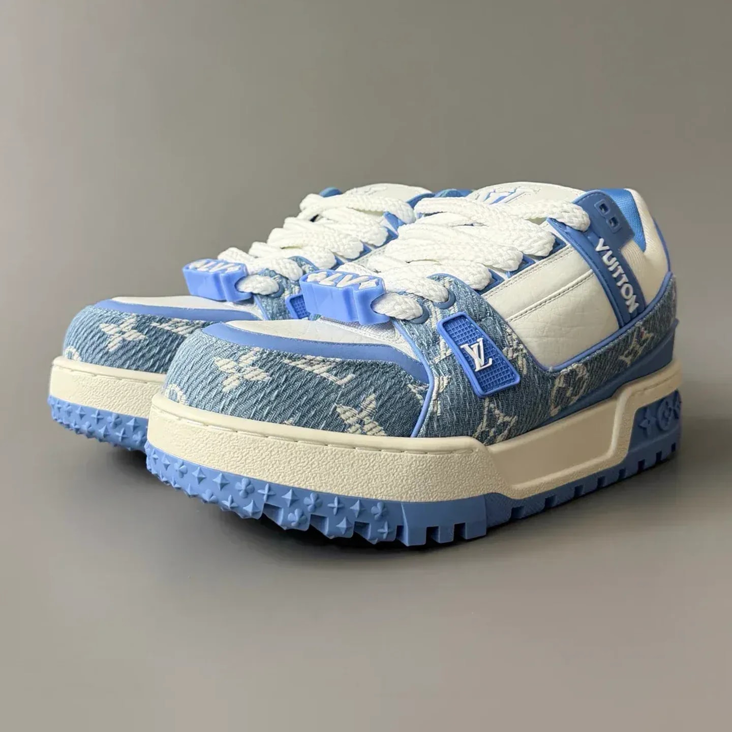 Louis Vuitton LV Trainer Maxi Sneaker