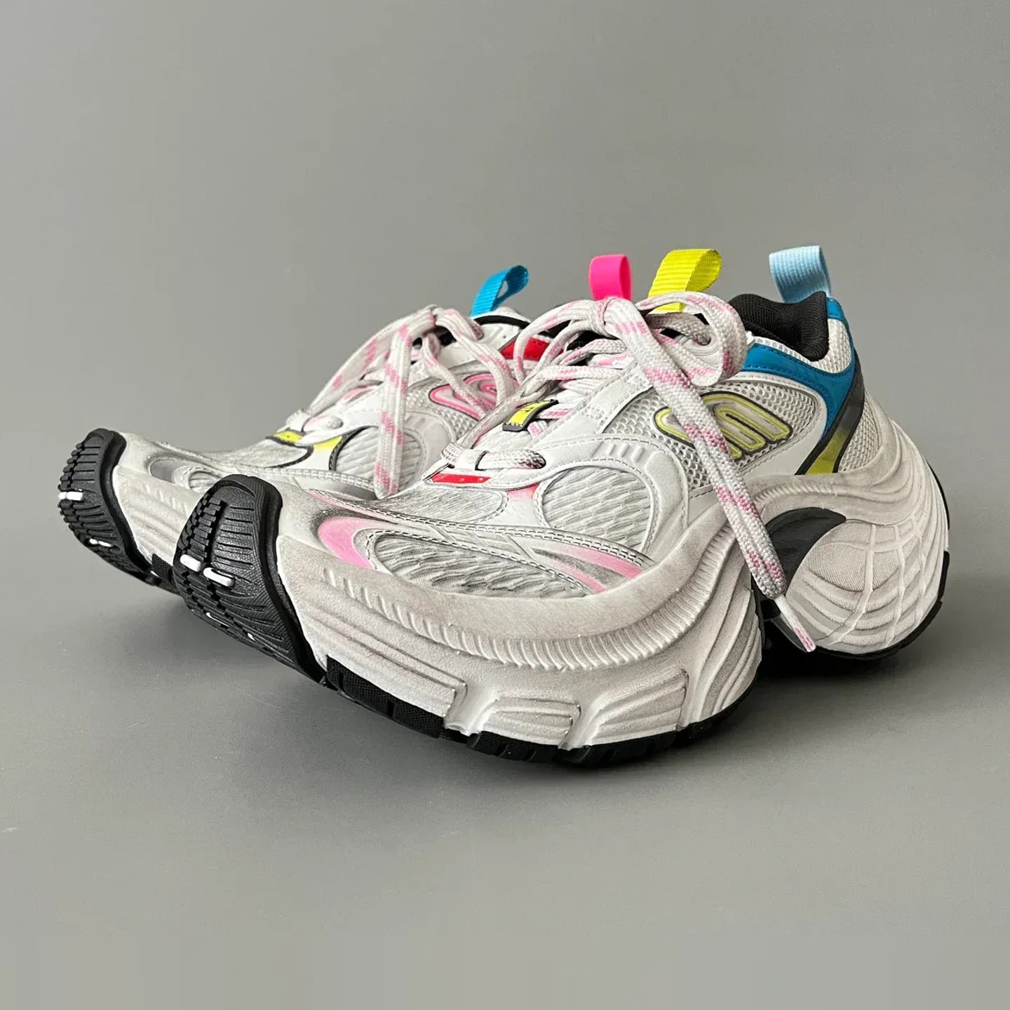 Balenciaga 6XL Sneaker